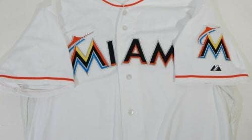 2015 Miami Marlins Nick Wittgren 77 Oyun Kullanılmış Beyaz Forma DP13698 - Oyun Kullanılmış MLB Formaları